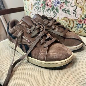 Reebok Men's Brown and Black Sneakers